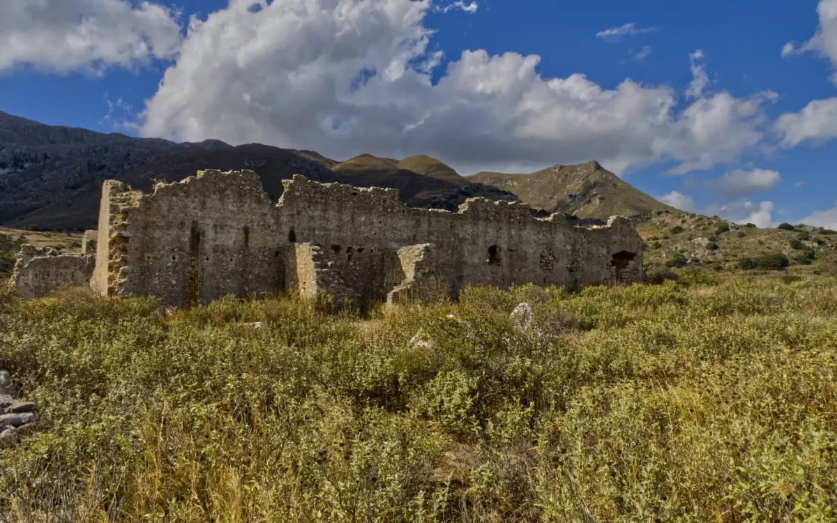 Architecture of Anxiety: Koules and the Limits of Empire in Crete